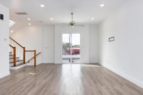 645 W 16th Street Houston TX 77008