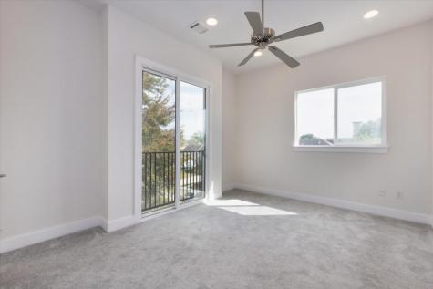 645 W 16th Street Houston TX 77008