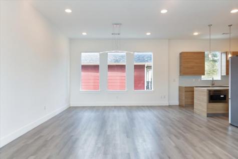 645 W 16th Street Houston TX 77008