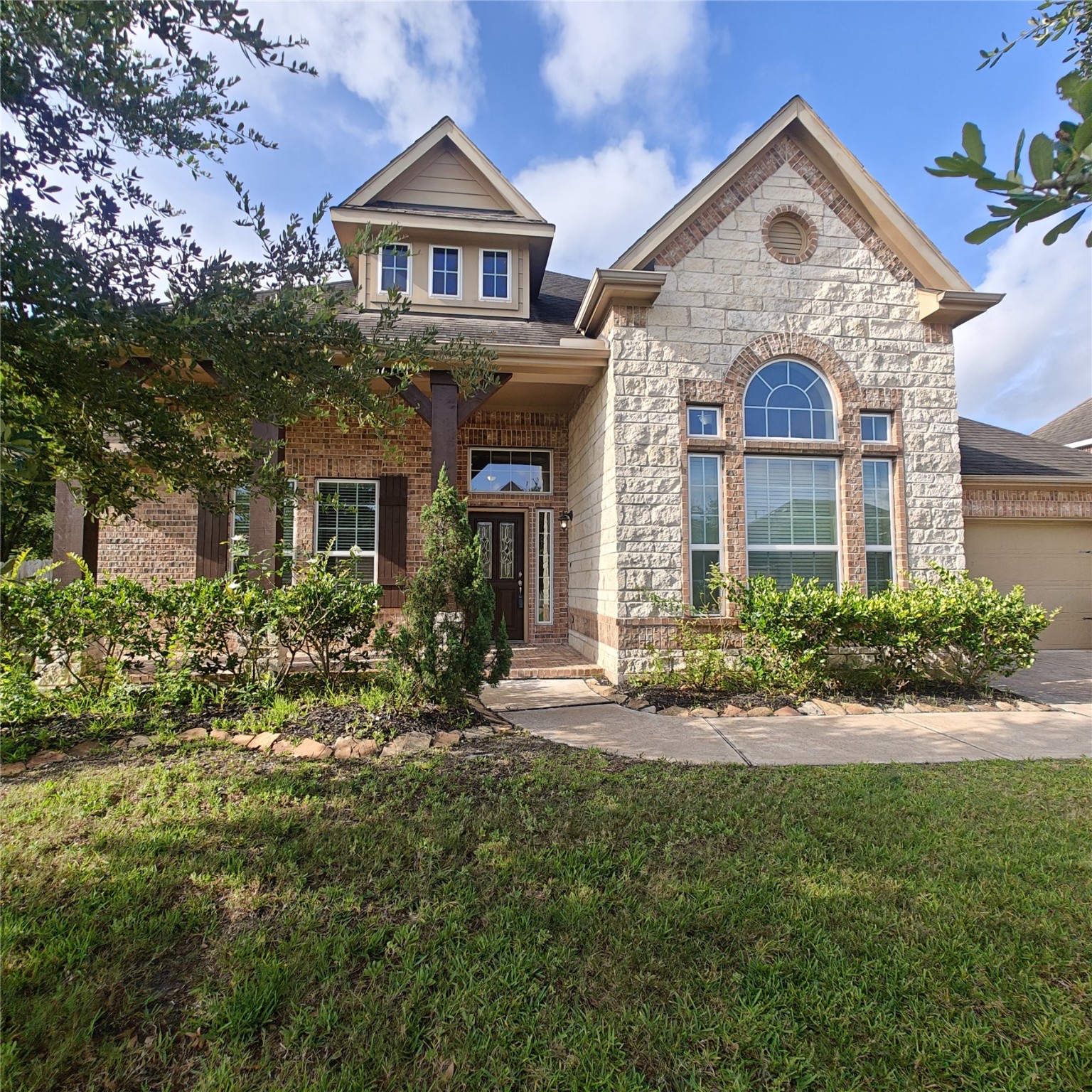 8922 Covington Estates Circle Pearland TX 77584