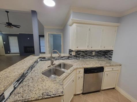 8225 Hickok Lane Houston TX 77075