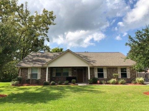 129 Old Angleton Road Lake Jackson TX 77566