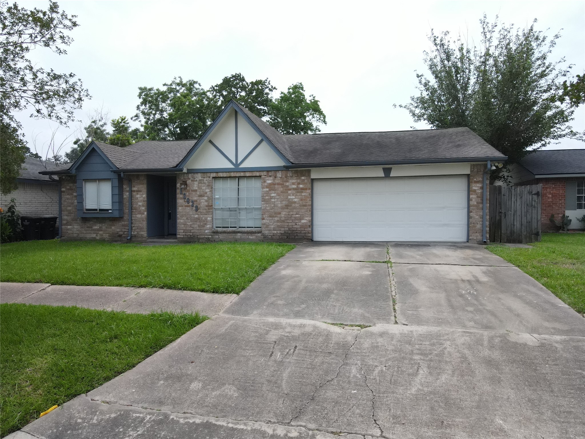 13823 Towne Way Drive Sugar Land TX 77498