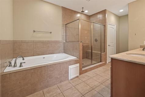 2063 W 14th 1/2 Street Houston TX 77008