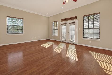 2063 W 14th 1/2 Street Houston TX 77008