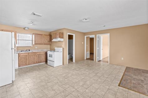 2200 Peach Avenue 3 Bay City TX 77414