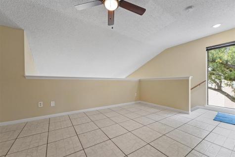 10855 Meadowglen Lane 1131 Houston TX 77042