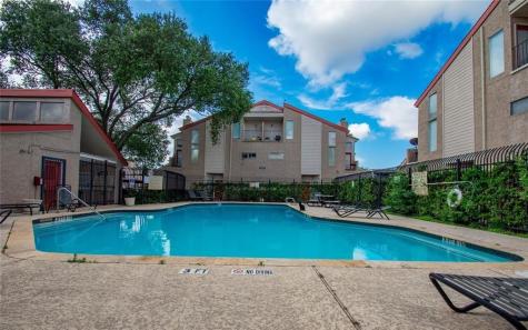 10855 Meadowglen Lane 1131 Houston TX 77042