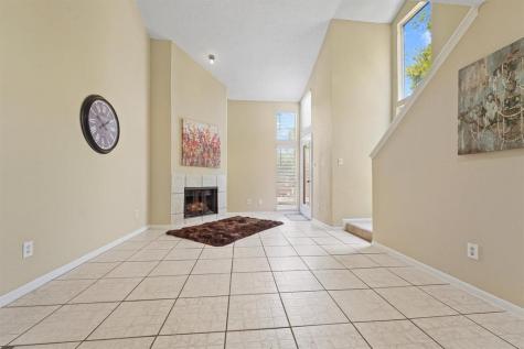 10855 Meadowglen Lane 1131 Houston TX 77042
