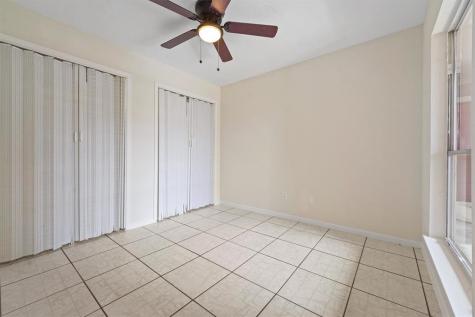 10855 Meadowglen Lane 1131 Houston TX 77042