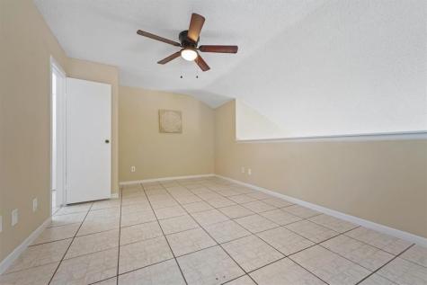 10855 Meadowglen Lane 1131 Houston TX 77042