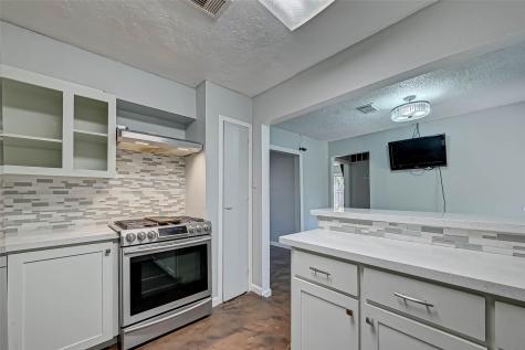 8414 Flintridge Drive Houston TX 77028