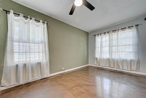 8414 Flintridge Drive Houston TX 77028