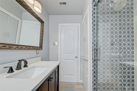 8414 Flintridge Drive Houston TX 77028