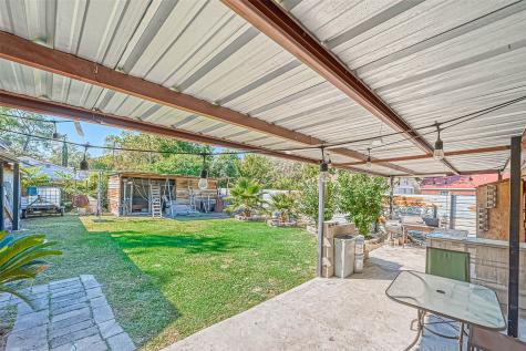 8414 Flintridge Drive Houston TX 77028