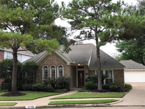 17706 Noble Oak Court Houston TX 77095