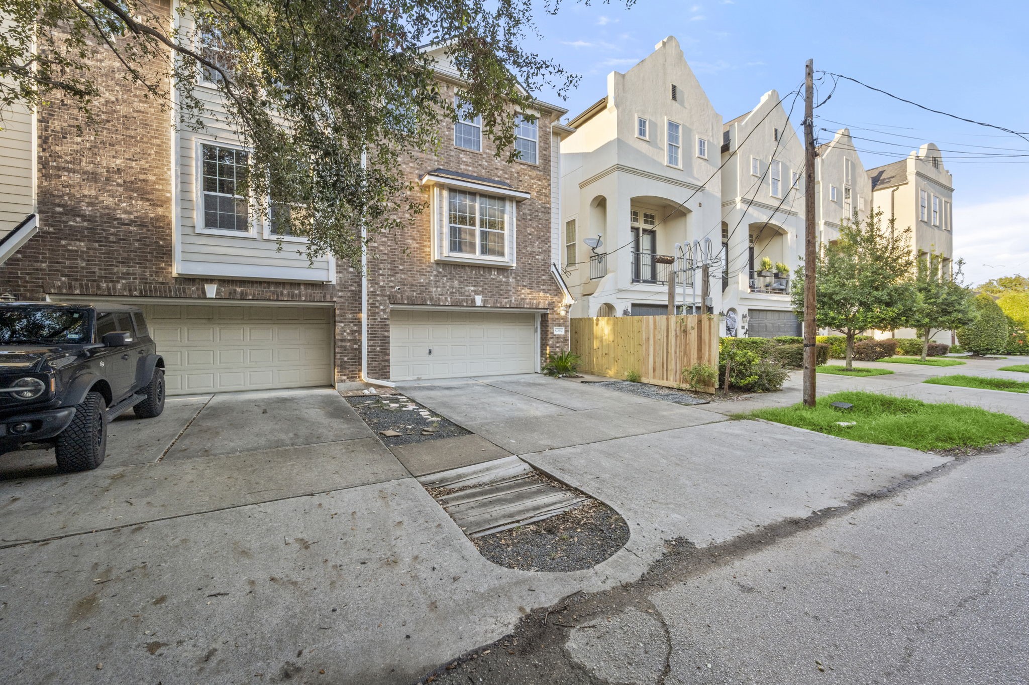 5420 Kansas Street A Houston TX 77007