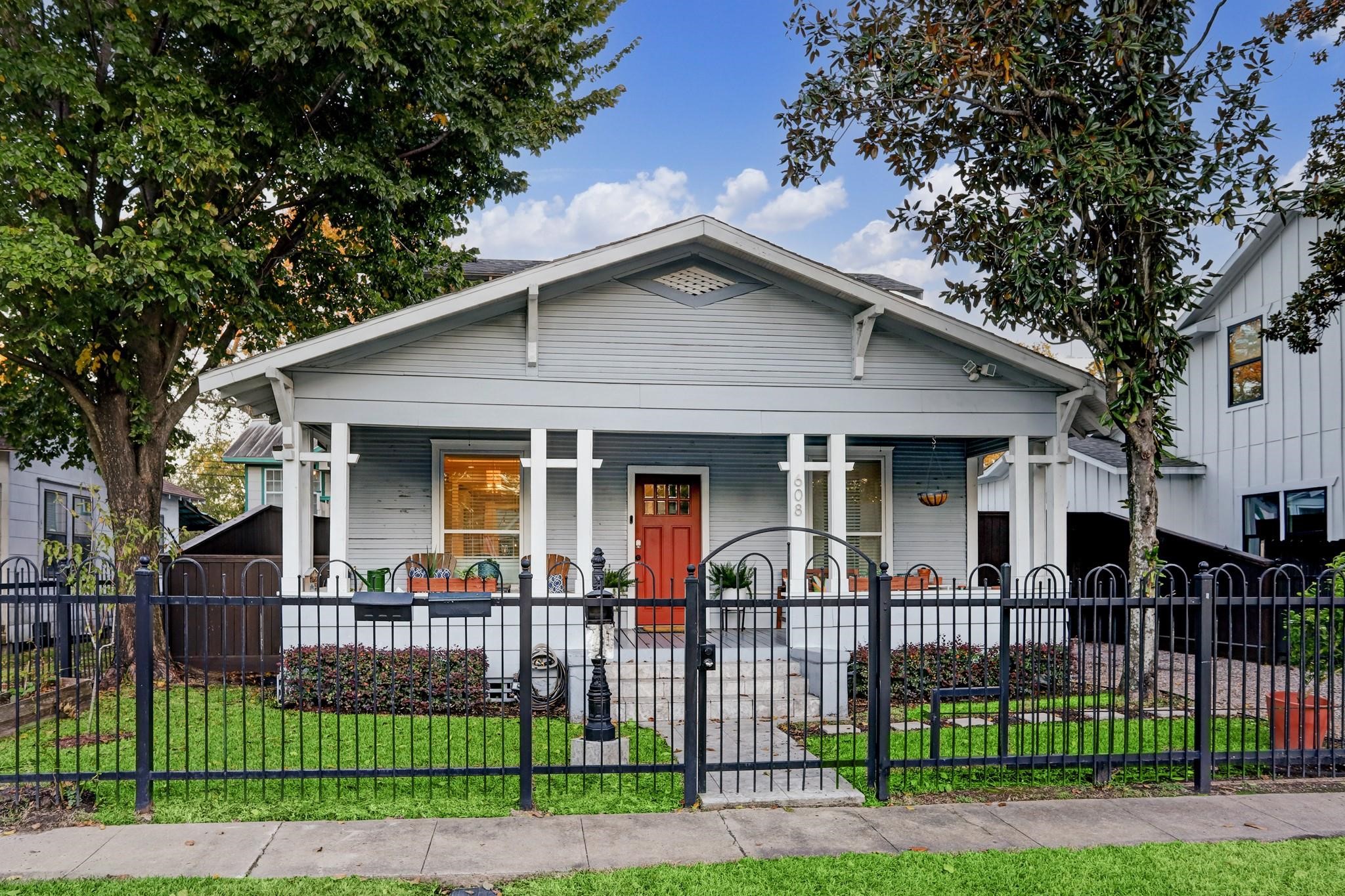 608 Cordell Street Houston TX 77009
