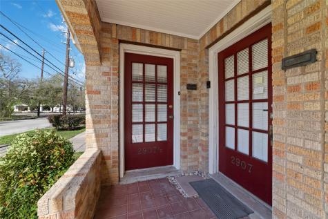 2907 Albany Street Houston TX 77006