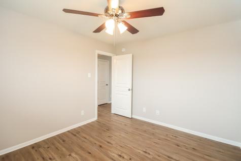 2302 Thunderbolt Peak Drive Rosharon TX 77583