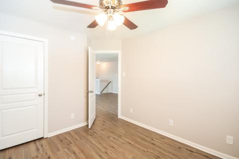 2302 Thunderbolt Peak Drive Rosharon TX 77583