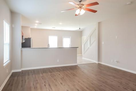2302 Thunderbolt Peak Drive Rosharon TX 77583