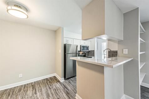 1111 W Main Street 2203 League City TX 77573
