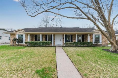 5843 Queensloch Drive Houston TX 77096