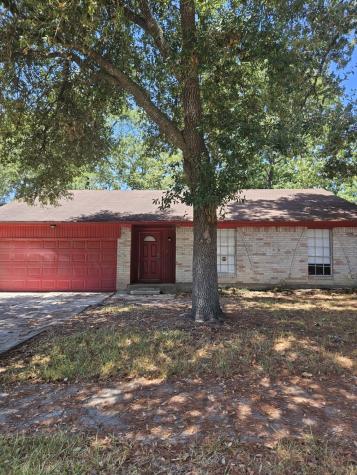 2 Ollerton Drive Conroe TX 77303