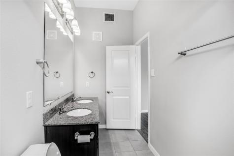 6532 Geisler Crossing Lane Dickinson TX 77539