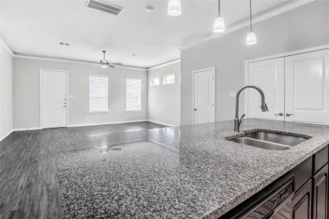 6532 Geisler Crossing Lane Dickinson TX 77539