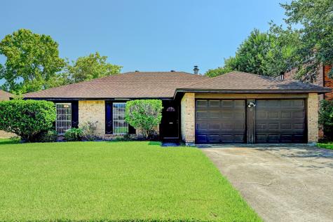 16743 Frigate Drive Friendswood TX 77546