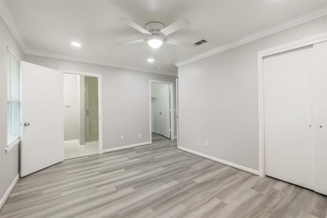 10221 Mayfield Road Houston TX 77043