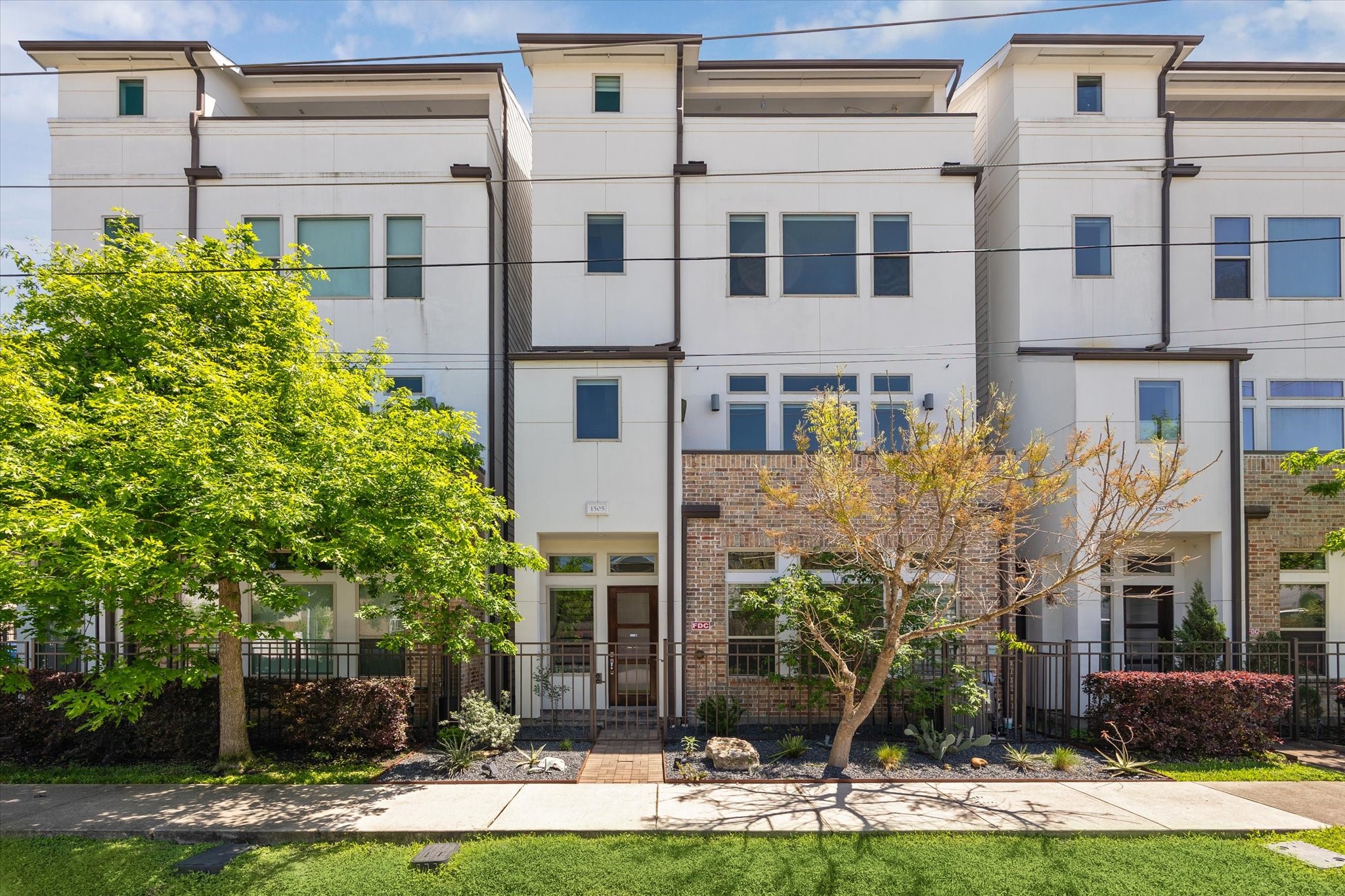 1505 Missouri Street Houston TX 77006