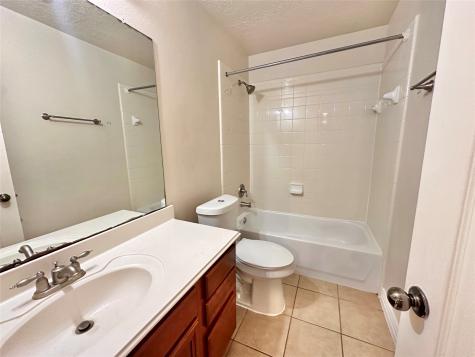 2819 Lake Shore Harbour Drive Missouri City TX 77459