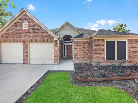 4802 Lake Catherine Court Richmond TX 77407