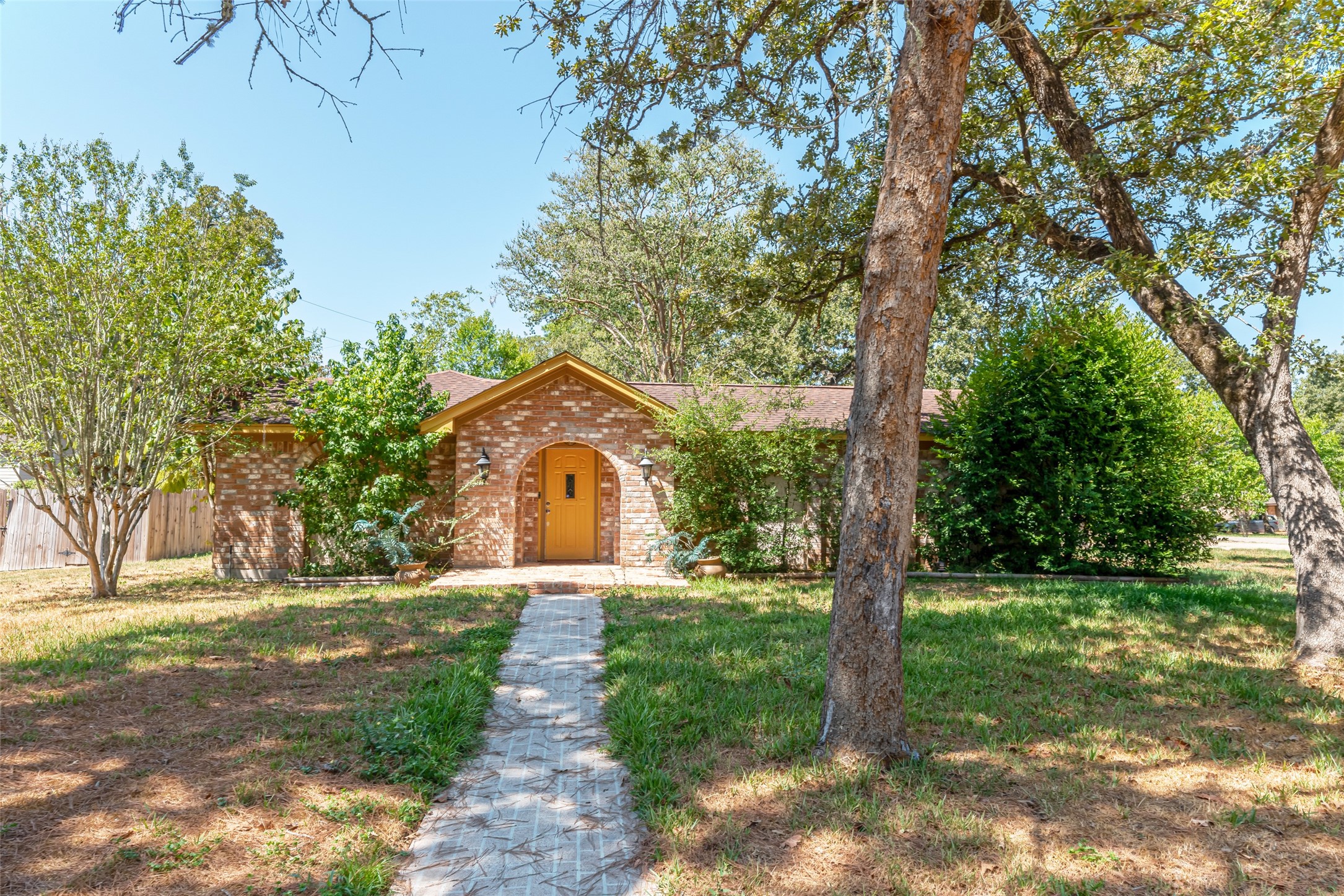 102 Butlers Court Conroe TX 77385