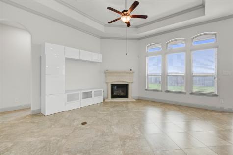 1644 Longwood Glen Lane Friendswood TX 77546