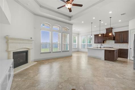 1644 Longwood Glen Lane Friendswood TX 77546