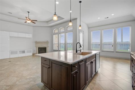 1644 Longwood Glen Lane Friendswood TX 77546
