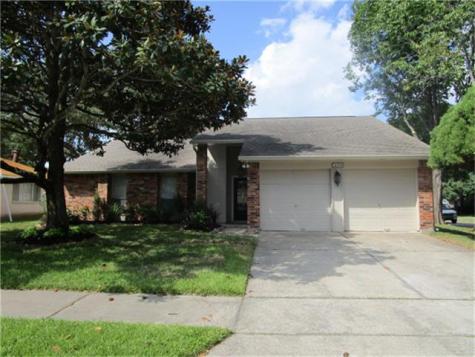 16706 Nina Drive Friendswood TX 77546