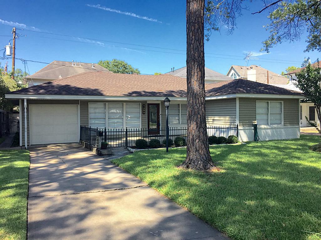 5322 Patrick Henry Street Bellaire TX 77401