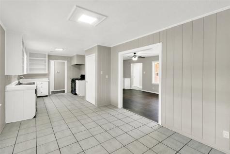 117 E 5th Street Deer Park TX 77536