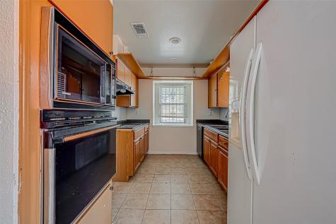 10535 Huntington View Drive Houston TX 77099