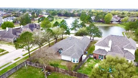10402 Black Sands Drive Houston TX 77095