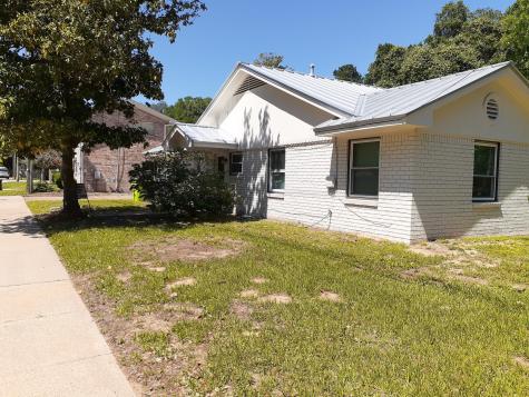 612 Houston Street Richmond TX 77469