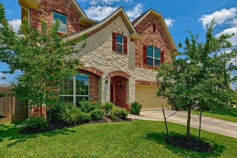 2104 Pearl Bay Court Pearland TX 77584