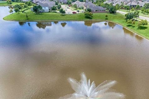 2104 Pearl Bay Court Pearland TX 77584