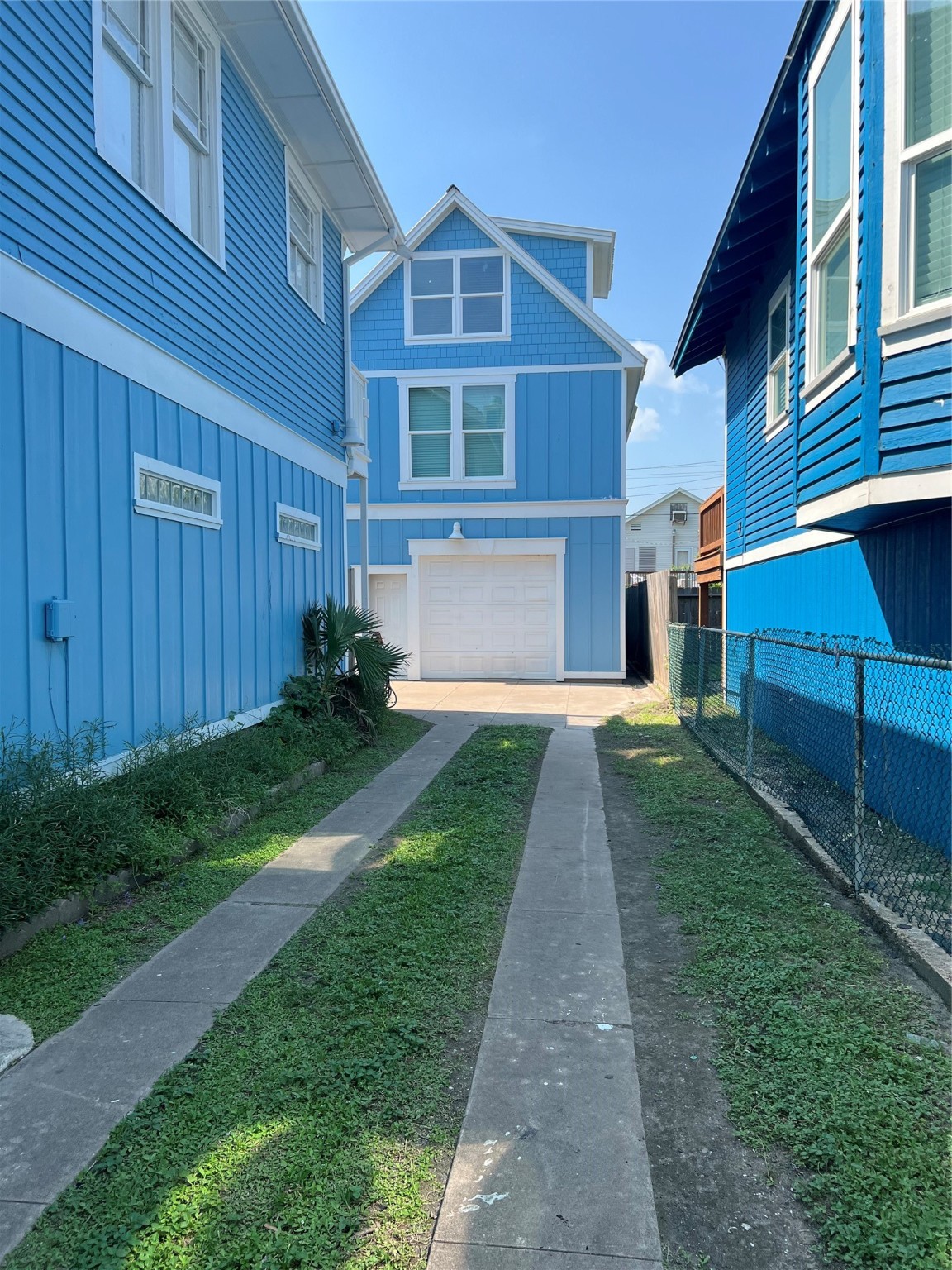 3520 Avenue S 1/2 Galveston TX 77550