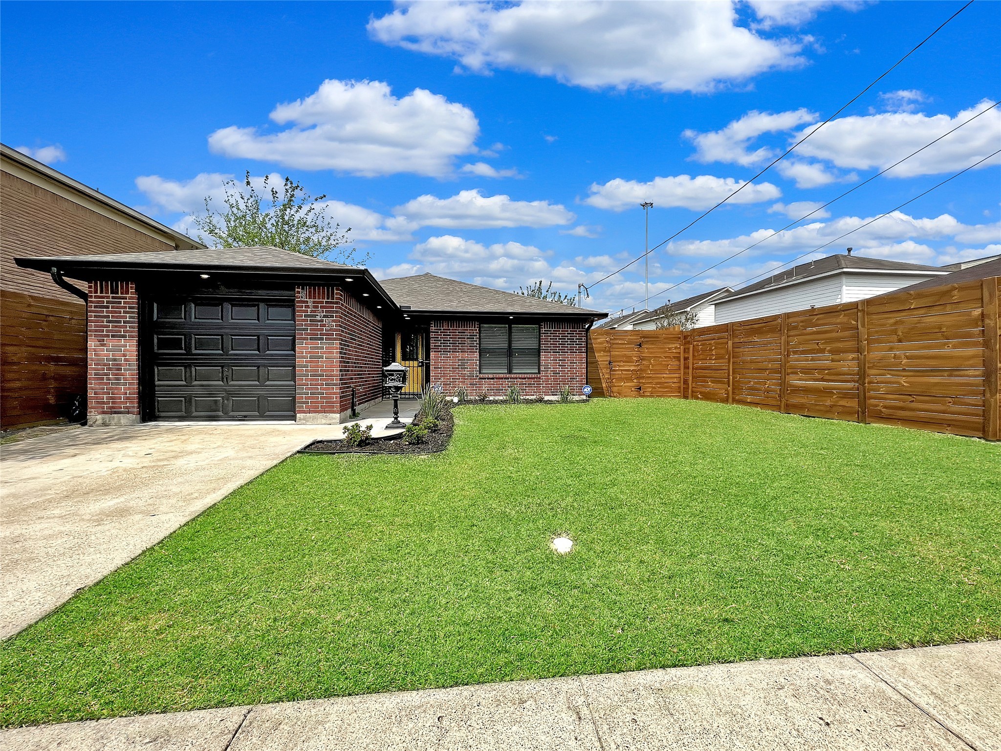 3135 Webster Street Houston TX 77004